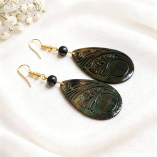 New Design Shell Earrings Premium Design Originally Handmade in Bali